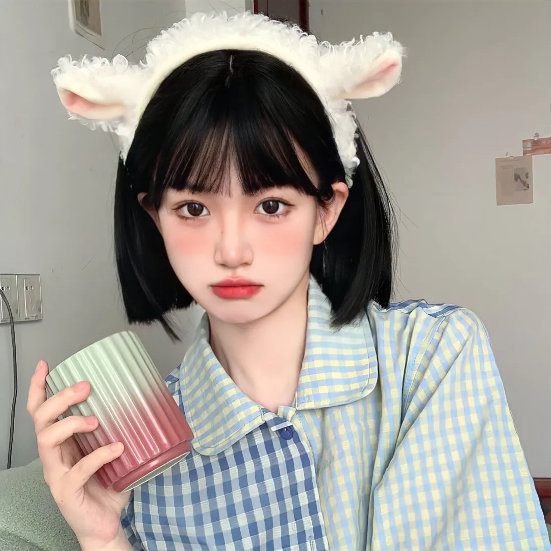 泳池娇娃
